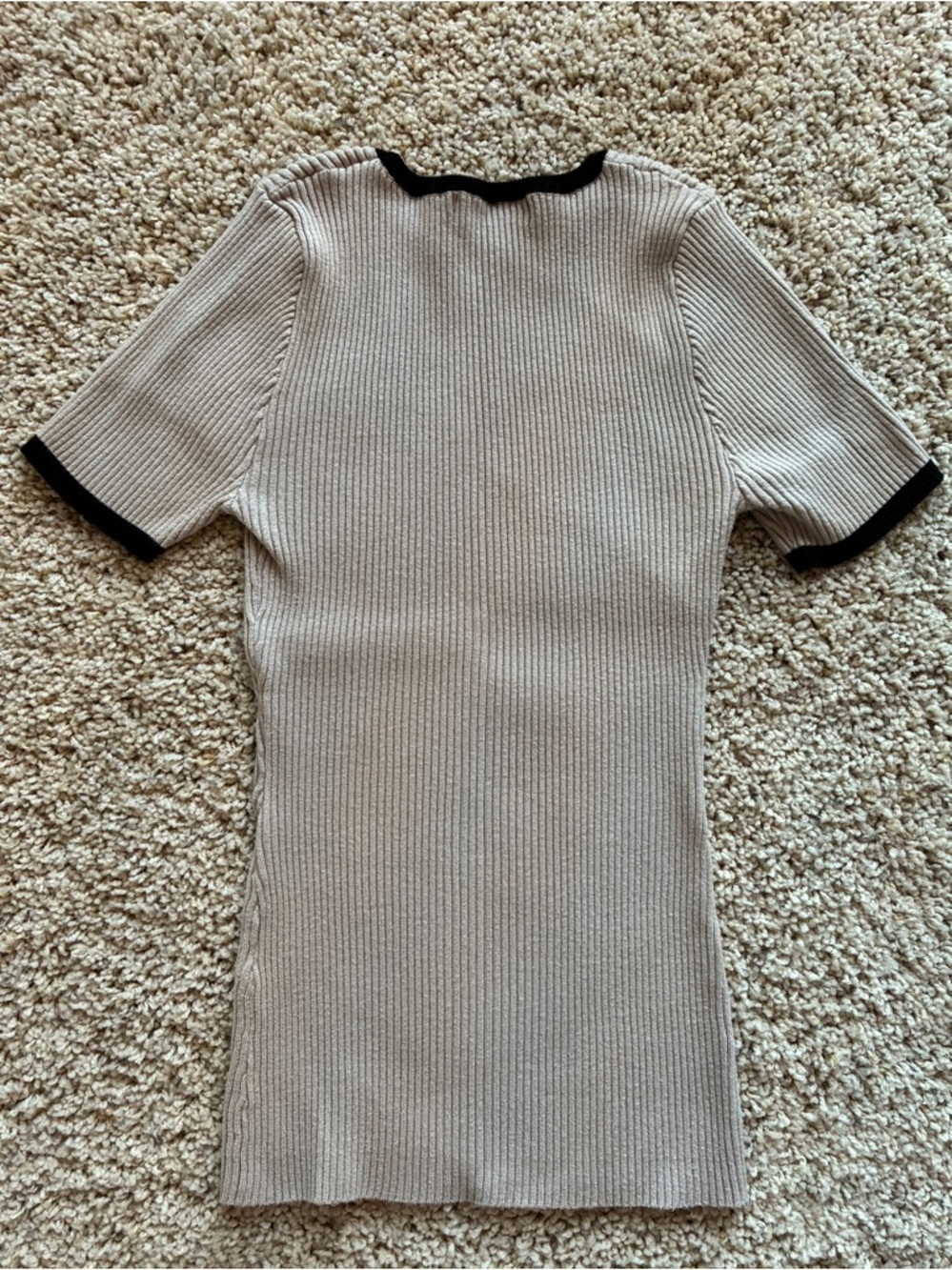 Zesica Cream Ribbed Knit Top with Black Trim Business Casual Relaxed Old Money - Picture 2 of 3